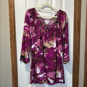 Jaclyn Smith Women's Top - Pink and Purple Pattern EUC